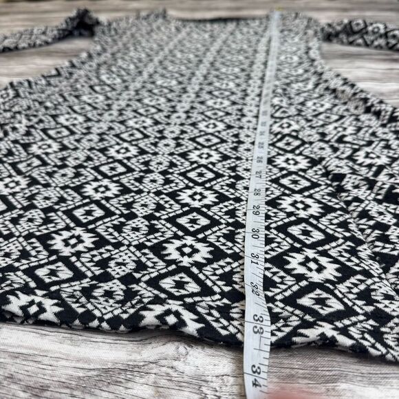 Women's Black White Geometric Fit Flare Dress Long Sleeve Knee Length S - Picture 9 of 12